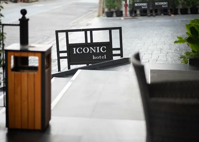 Iconic Chatuchak Hotel