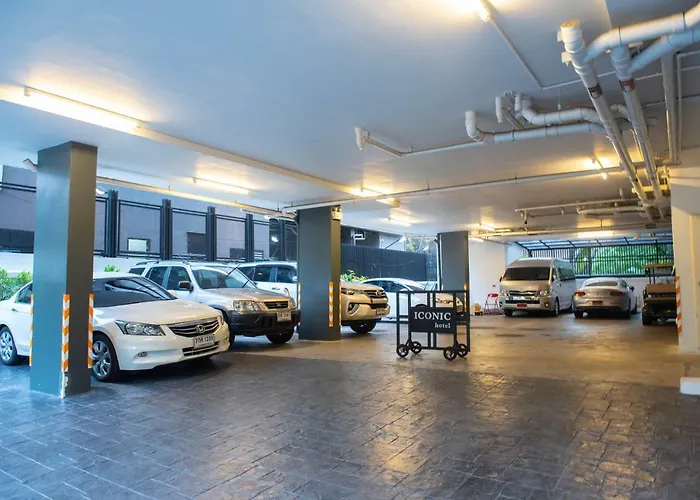 Iconic Chatuchak Hotel 5*