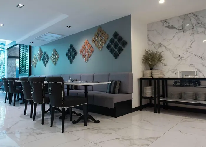 Iconic Chatuchak Hotel 5*